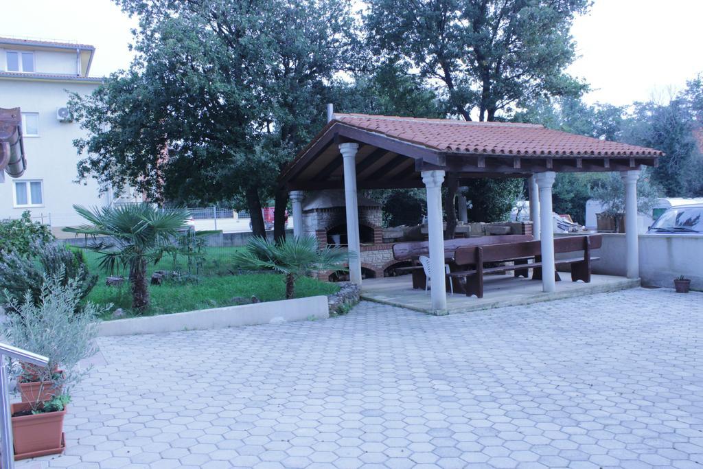Apartments Barbic Medulin Habitación foto